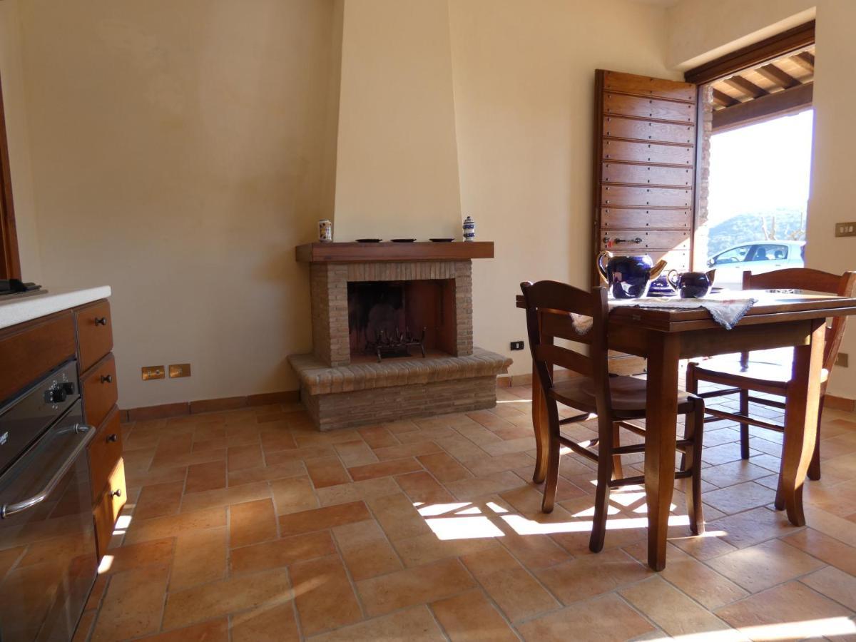 Scappo In Umbria, La Vallata Parrano Экстерьер фото